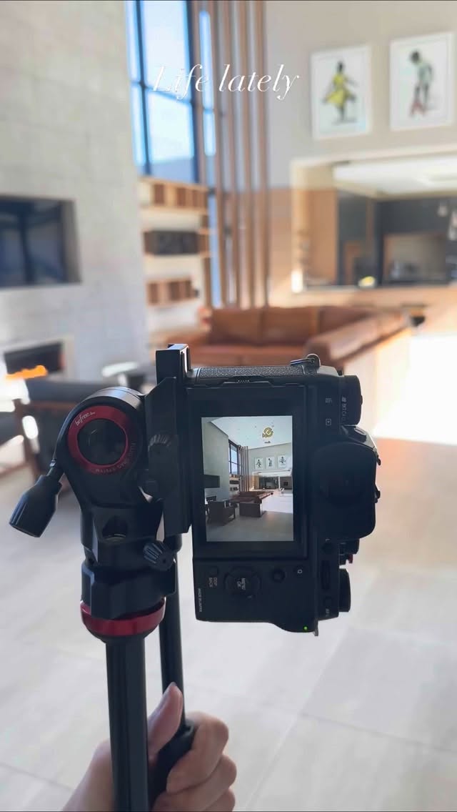 Life lately ✨
One of the perks of being behind the lens is getting a glimpse into beautifully curated spaces and the stories they tell.
Recently had the pleasure of photographing this stunning home in Meyersdal Eco Estate for a talented interior designer friend. The warm earthy palette, rich leather textures, and that incredible stone coffee table effortlessly stealing the spotlight 🤎
A reminder that great design isn’t just seen — it’s felt.
Which detail would catch your eye first?
#InteriorPhotography #SouthAfricanPhotographer #LifestylePhotography #JohannesburgPhotographer