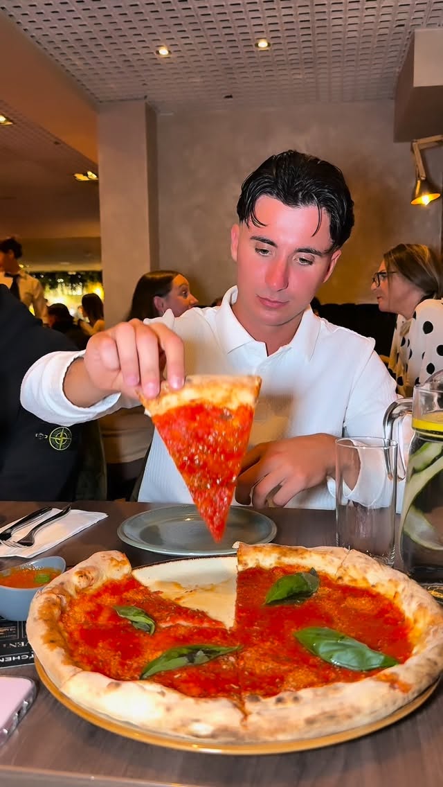TOMORROW NIGHT AT NONNAS
Islanders, this is one you DON’T want to miss 👀🌴
Love Island star TOMMY is heading to Nonna’s Kitchen for a night full of vibes, cocktails & villa energy 💃🍹✨
📍 Friday 19th June
💌 7:30PM — Table bookings & normal menu
🎷 8:30PM — Bongos / DJ bringing the heat
🎤 10PM — Tommy LIVE Q&A
🪩 Then it’s party time until late… 👀🔥
🎟️ Bookings limited — couple up & secure your spot now! 💋🌴
#LoveIsland #TommyBradley #IveGotAText #VillaVibes #NonnasKitchen