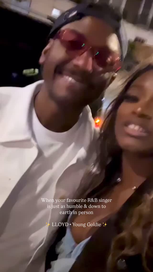 Still processing this beautiful, genuine, gentle energy Lloyd brought to London. Some connections are written in the stars. Thank you for the music & the memories. 💫🎹🤎
🎶: One For Me - @curlyheadedblackboy
(Flipping Art of Noise ‘Moments in Love’ into a deep cut, easily made it my favourite song in his entire catalogue) Lloyd have mercy!
#Lloyd #RnB #StreetLove #2000sRnB