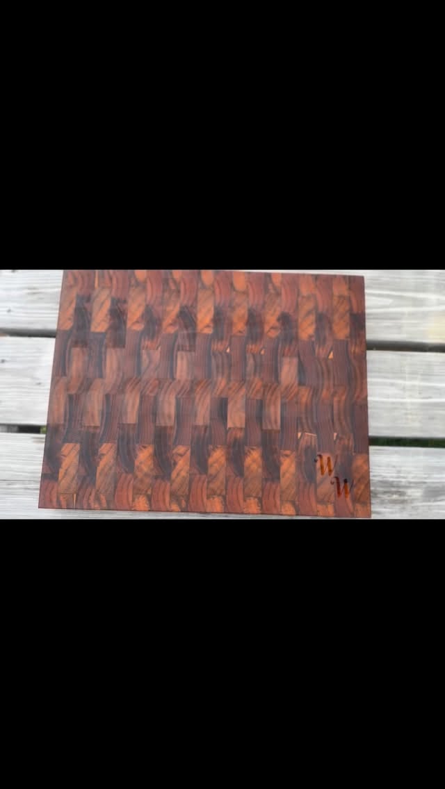 Happy 21st anniversary “W.W.” and Jaime! I hope you love this board! It’s my favorite one I’ve ever made. 1.5” thick teak end grain with customs engraving and a decorative juice groove.