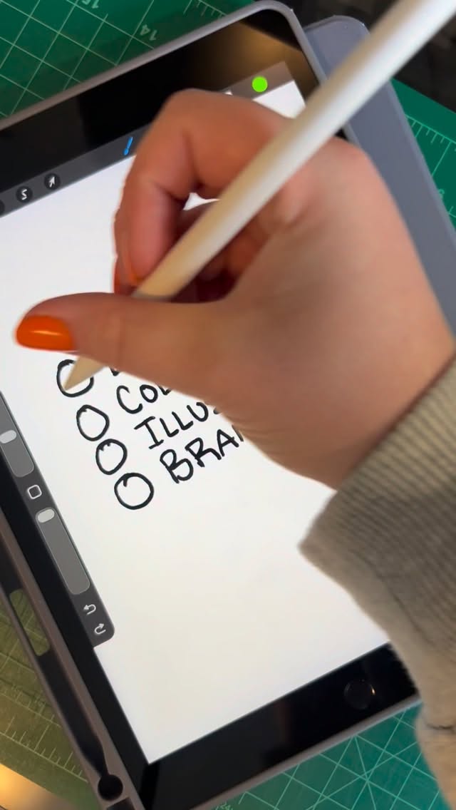 Branding isn’t just a logo. ✨
Logo ✔️
Colours ✔️
Typography ✔️
Patterns ✔️
Mockups ✔️
Brand guide ✔️
Watching all the pieces come together is always my favourite part.
#BrandDesign #LogoDesign #BrandIdentity #GraphicDesigner #Branding