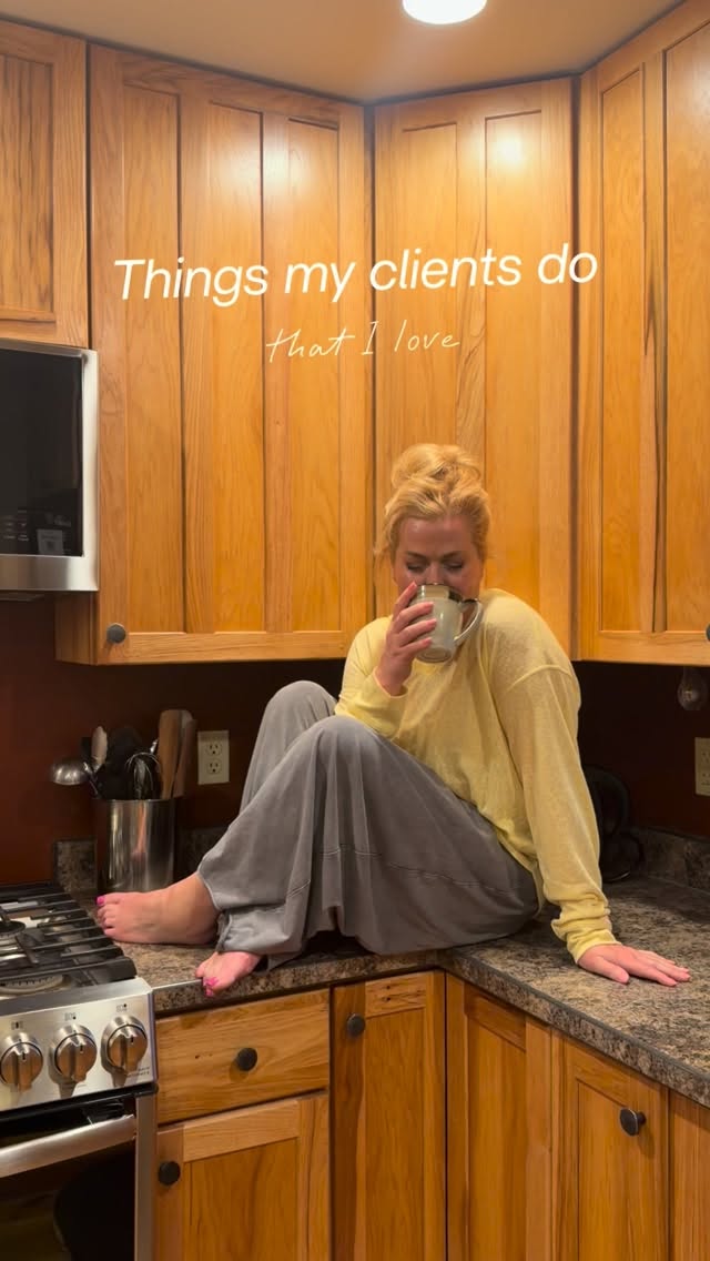 Things my clients do that I love.
Hi, I’m Annie. Want to scale your business, grow online, and stop overthinking content? Comment GLITTER for my free content guide💌
#clients #realtormemes #realtorlife #realtorlifestyle