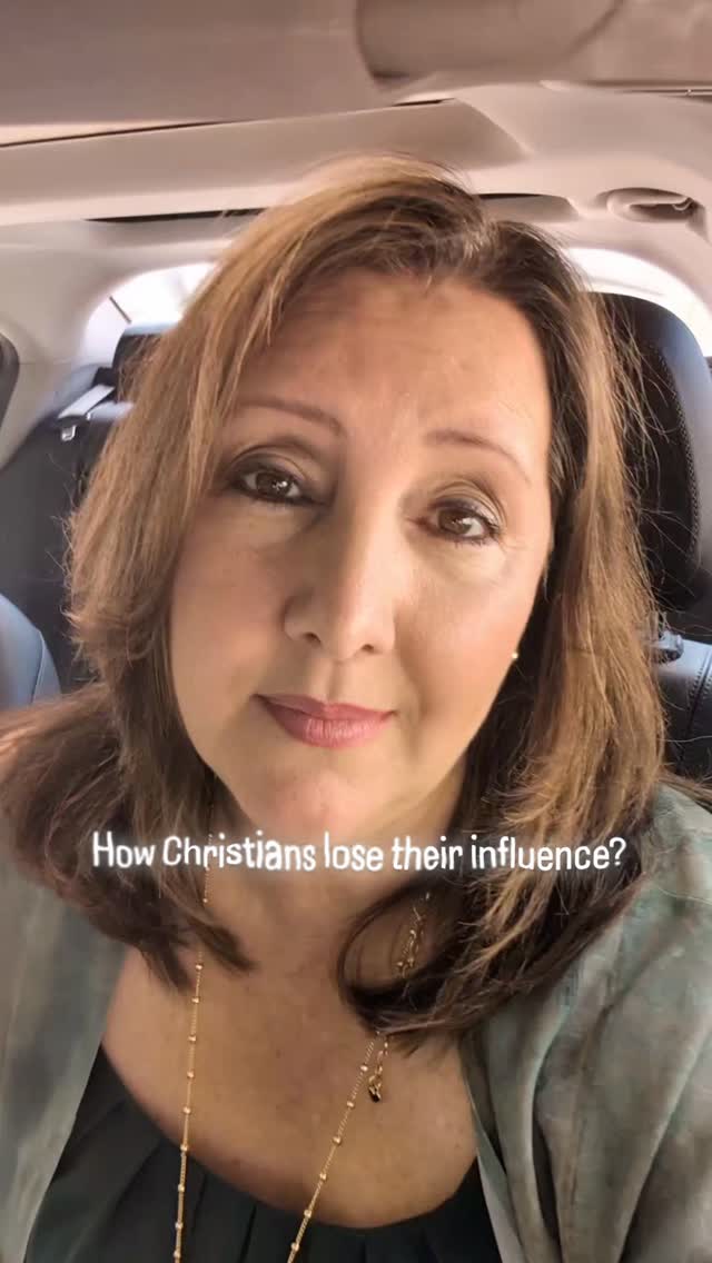 How do Christians lose their influence? How do we avoid it and how do we get our influence back in today's modern culture? I have some ideas. Watch today's full podcast episode. Link in Bio.
#christianwomen
#ladyupamerica
#christianmoms