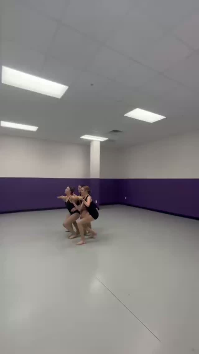 St. Augustine Dance Academy dancers lift each other up on the tough days (and in their dances, hehe!) π₯° πͺ. We loved this contemporary piece from last year. Did you catch it at our spring recital?!
Contemporary dance classes are offered during our school-year session. It includes jazz and ballet technique combined to convey a story or emotion through movement. These classes are available for students ages 8+.
Sign up for contemporary or any of our incredible styles on our website!
πππ
#staugdance #staugustine #stjohnscounty #worldgolfvillage #nocatee