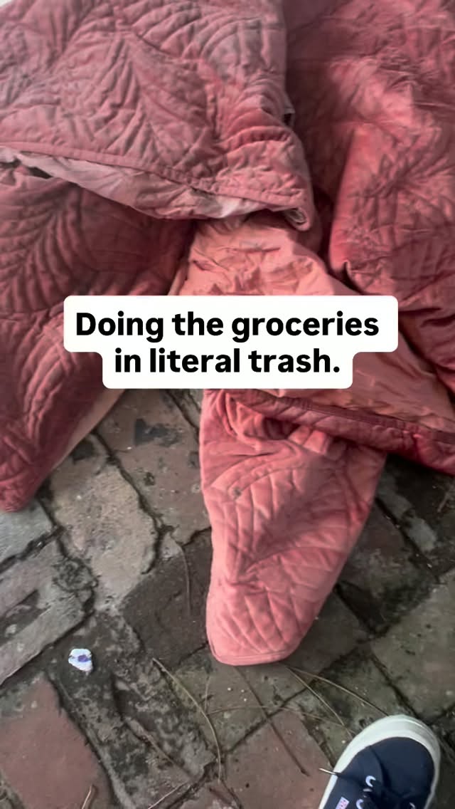 Literal trash.
From the middle of the road.
Mouldy, dirty, stained, melted.
Perfect for a person doing shit around town.
Thrifted T, thrifted boots.
And using sewing patterns that come from a Magazine.
Cost effective, sustainable, achievable.
And if you like, but can’t sew. Learn.
I teach sewing.
Thrift that machine, borrow your aunts or your grandmas. Heck, even our local library has one you can borrow.
@peppermintmagazine I Love sewing your patterns.
💕 Viola quilted jacket
💕 Acacia A-line skirt
#garbage #upcycle #sustainablefashion #sewing