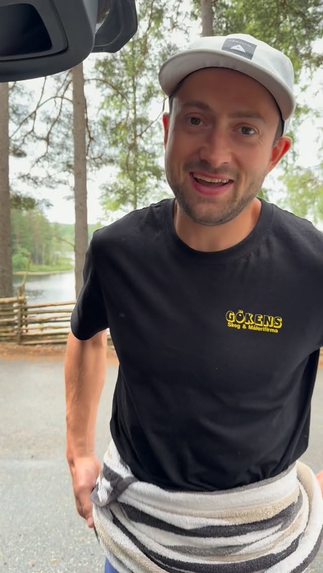 Ett nyckelpass för Oscar inför Ultravasan90 🏃
Vilket är ditt bästa träningspass i sommar!?
Kommentera nedan och var med i utlottningen av en t-shirt ⤵️
#ettstegitaget #helavägentilltoppen #isabergstoppen
#visitisabergsregionen #gnosjöandan