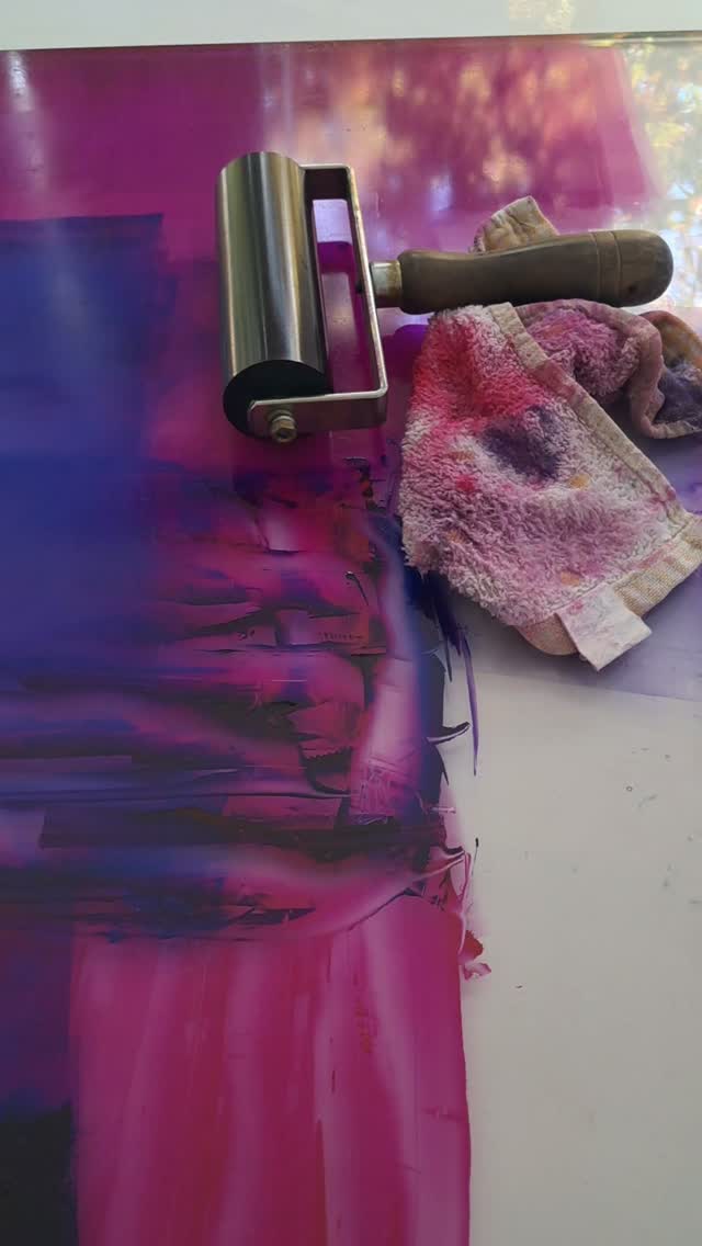 Been a good day-back in studio- small scale hand printing on paper #juliabrookerprints #artforinteriordesign #artforhotels #artforinteriors