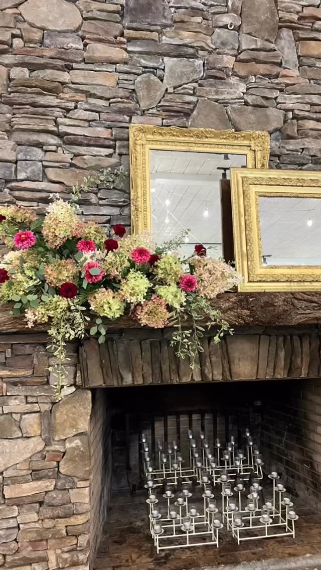 Another fabulous day at the Taste of The Farm… so many wonderful clients and families get to have a sneak peek into how beautiful their day will be when it arrives…