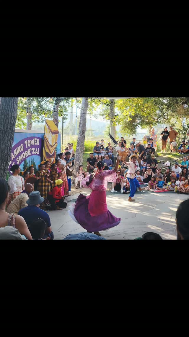 Thank you @kidspacemuseum for opportunity to share our culture through dance. What a great space to gather, explore and discover!! We enjoyed every minute! Summer fun! See you next year.
#filipinodance #knlfolkarts #filipinosinlosangeles #philippinedance #philippineculture