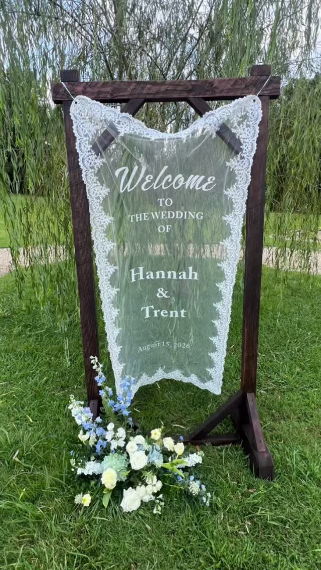 Our sweet Hannah got married yesterday!!! Their colors of hydrangea blue, butter yellow and white were the perfect combination… congratulations to Trent and Hannah Cole!! We love you so much…