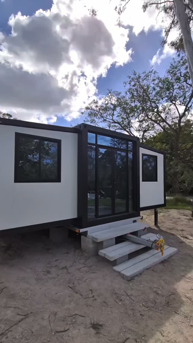 Granny Flat Quick set up #brisbane #tiling #olypmics #woldcup #queensland