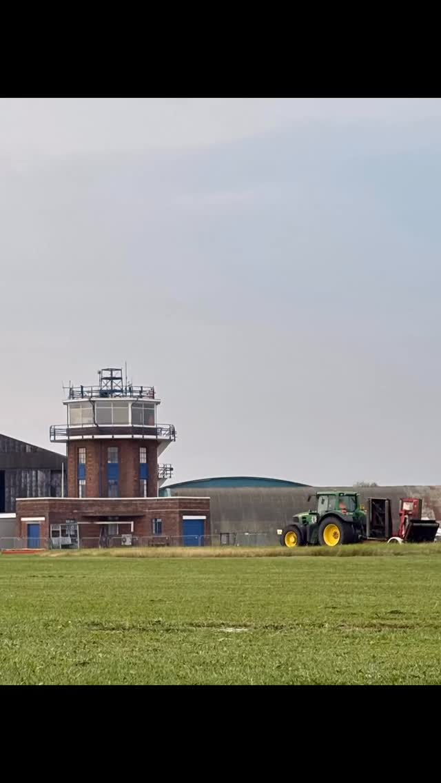 Even on quieter days there is still plenty for us to do at the airfield.
The fire crew have been out since early this morning mowing the grass, keeping our runways in top condition.
Thanks to @dandan.heliman for the picture!
#bartonaerodrome #manchester #generalaviationlovers #grassrunways #controltower