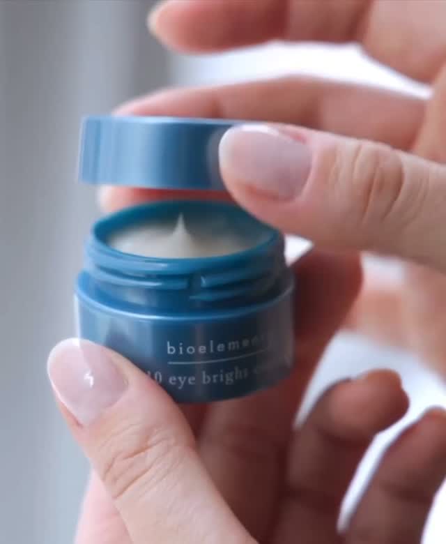 How many eye area concerns are your clients presenting with? 👁️
✅ Fine lines
✅ Crow’s feet
✅ Dehydration
✅ Dark circles
✅ Puffiness
✅ Loss of firmness
✅ Dark spots
✅ Uneven skin tone
✅ Tired looking eyes
vc10 eye bright contour gives Bioelements professionals a targeted homecare recommendation for clients experiencing multiple visible concerns around the delicate eye area.
Formulated with triple sourced antioxidant 10% Vitamin C, this clinical eye creme helps visibly brighten, smooth and firm while addressing the appearance of fatigue, uneven tone and visible signs of ageing.
From a professional consultation perspective, this makes vc10 eye bright contour an excellent recommendation when a client says, “I don’t know what eye product I need because I have more than one concern.”
Rather than focusing on just one visible concern, you can recommend a multi targeted formula that complements their professional treatment plan and supports their results at home.
It also creates an opportunity to educate clients that eye care should be prescribed according to what you see during their skin analysis, just like the rest of their skincare routine.
Not yet a Bioelements stockist?
Discover professional Bioelements with Salon Connect at salonconnect.com.au
#SalonConnectAU #BioelementsAU #ProfessionalSkincare #SkinTherapist #SkinEducation