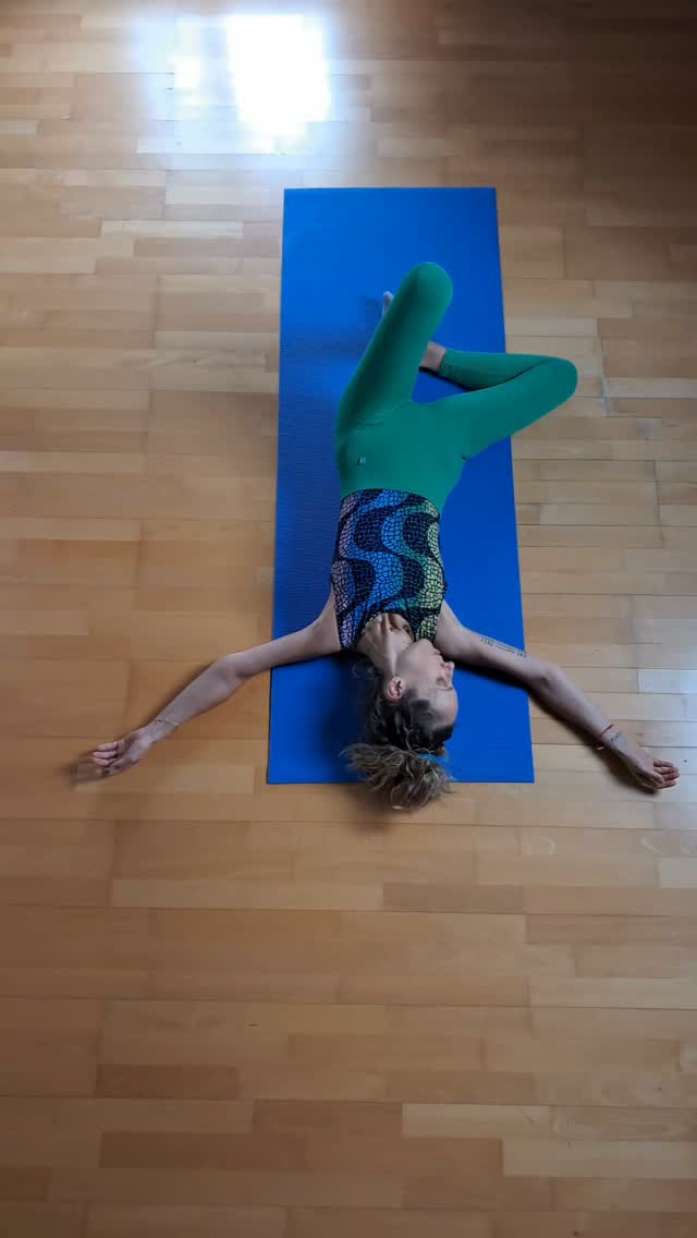 Munz Floor demain et tous les jeudis @yogastationneuchatel. 🩵🌀🩵
Découvrez et vivez cette expérience hors du commun.
Réequilibrez votre corps et votre système nerveux.
@munz_move
#munzfloor #bienetre #fascia #souplesse #spirales