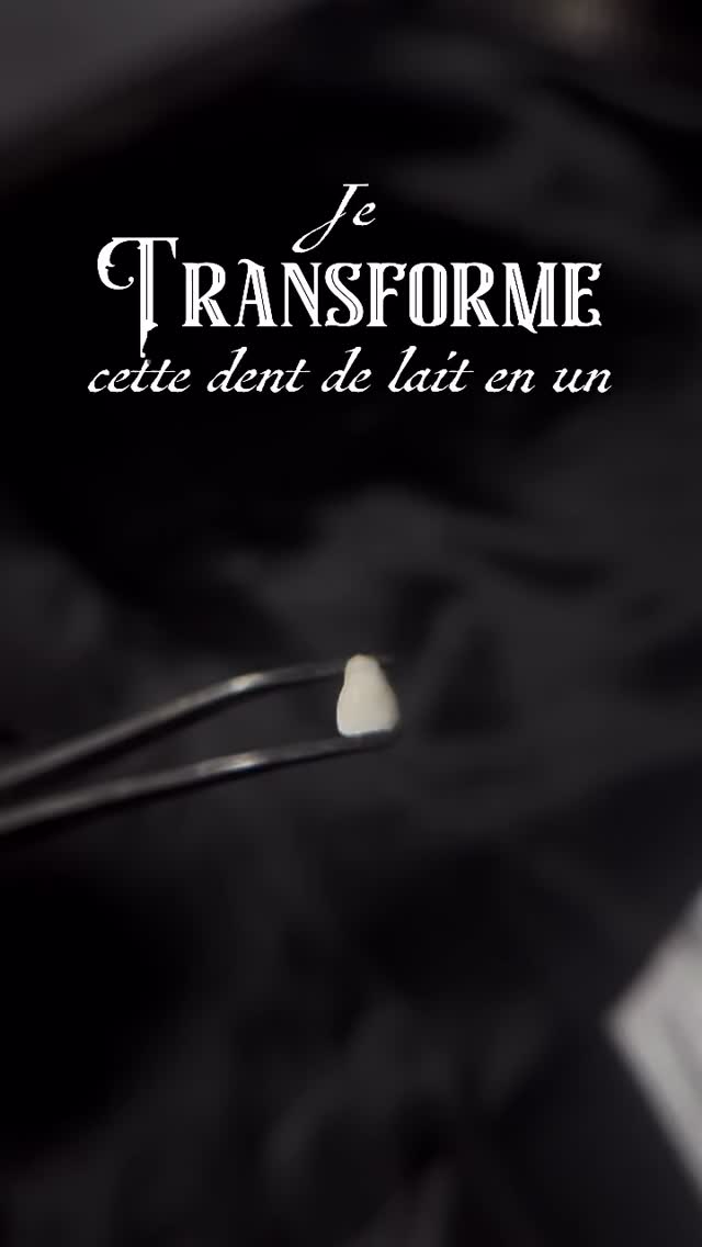 Une dent de lait peut sembler minuscule mais elle contient toute une histoire ✨🦷
Vos parents ont gardés vos dents de lait ou elles sont partit dans la sacoche de la petite souris?
Si tu souhaites un projet de ce genre ou un tout autre type de bijoux, n’hésite pas à me contacter 🖤
Bijoux mémoriaux, souvenirs, dents de lait
Bijoux victoriens
Cabinet de curiosités, gothique