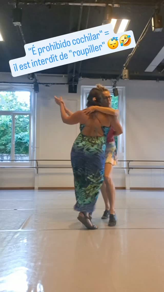 2e ATELIER d'initiation au FORRÓ dimanche 20.9 🎊🥳💃🏼💃🏾🕺🏽🇧🇷
On apprendra de nouveaux pas de base, et continuera à développer notre conscience corporelle et spatiale, tout en s'amusant avec beaucoup de bienveillance👣🎶
Inscriptions : www.virginieberaldo.com -> événements 💜
@anaspcosta @association.capoeira.neuchatel
#forroswitzerland #forró #dansepopulaire #bresil #bienetre