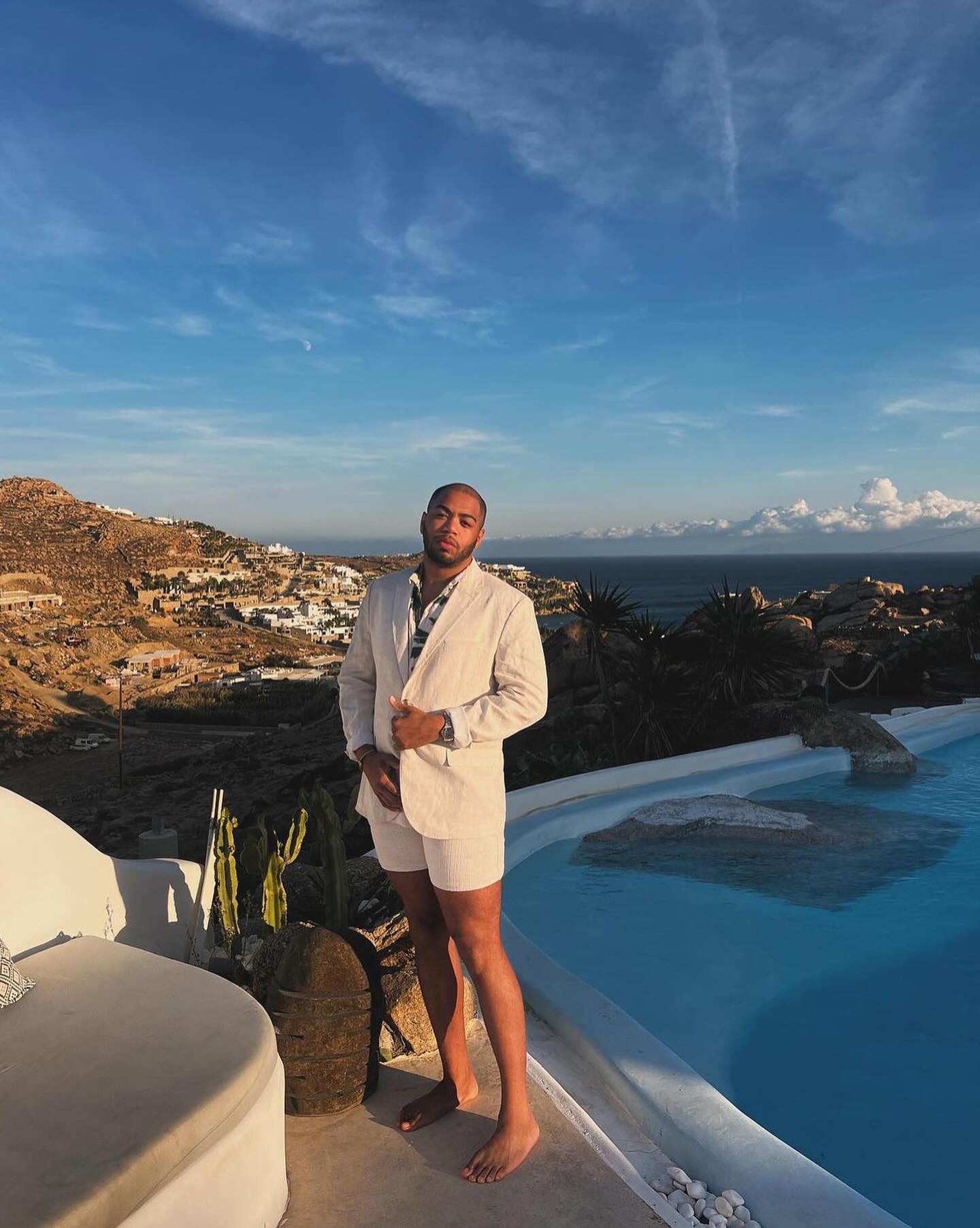 Exploring the stunning shores of Greece! 🇬🇷✨
So excited to highlight our amazing client enjoying their dream getaway. From breathtaking sunsets to delicious cuisine, this trip is all about making memories. Ready to start your own adventure? Let us plan your perfect escape! 🛩️🌎📸
#pjt #princessjtravels #clientcam #clientcam📸😍 #greece #greece🇬🇷 #mykonos #mykonosgreece #guystrip #birthdaytrip #birthdayboy #birthdayboy🎉 #euro #eurotrip