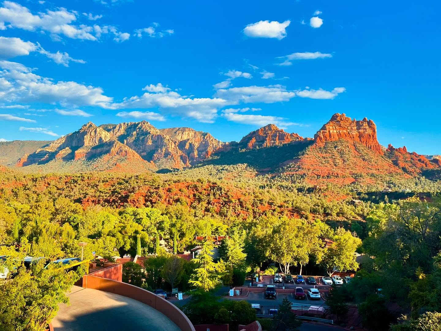 Raising Arizona 🏜️
•
•
•
#arizona #grandcanyon #sedona #desertvibes #desertphotography #southwest #yeehaw #sunsetpics #musicandart #stavrosfirst #explore #onfire #iphonephotography #hdr #landscapeart