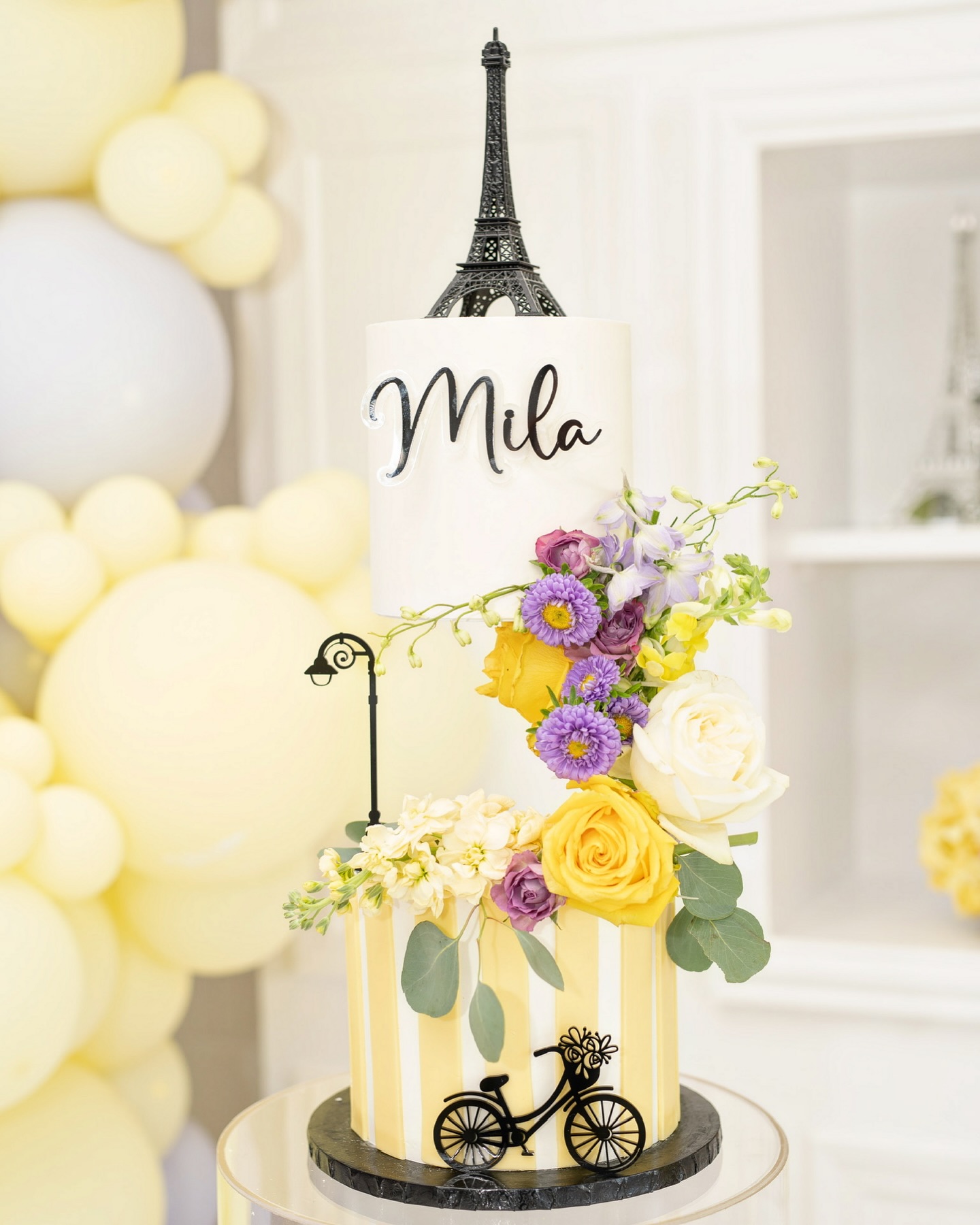 ✨Cafe Mila✨
.
.
Photography @rachelloredophotography
#sugardreamsodeza #firstbirthday #birthdaycake #celebrationcake #cafecake #themedcakes #pariscake #customcakes #cakephotography #cakephoto #cakeinspiration #cakeinspo #cake #cakedecor #cakedecoration #cakecakecake #localcakes #modestocakes #centralvalleyevents