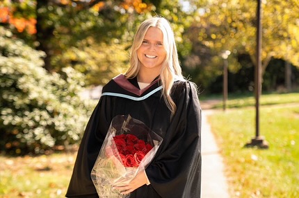 She’s officially a graduate!! 🎓 Congrats @jessica_epp on all your hard work paying off! ❤️