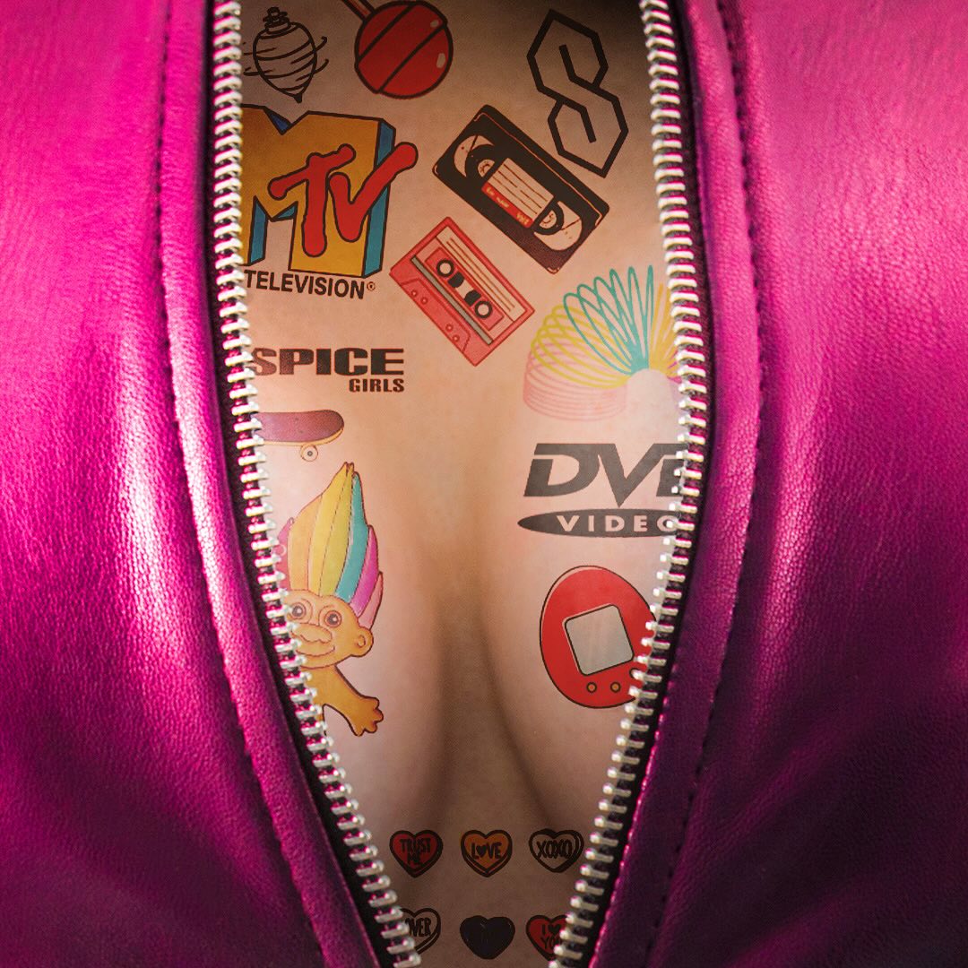 If these are your memories, it’s time to check those mammaries, babes! (.)(.)
Stay safe out there >> www.cansa.org.za/screening-services 🎀🫶🏻💌💓
#BreastCancerAwarenessMonth #PinkOctober #ScanHerSaveHer