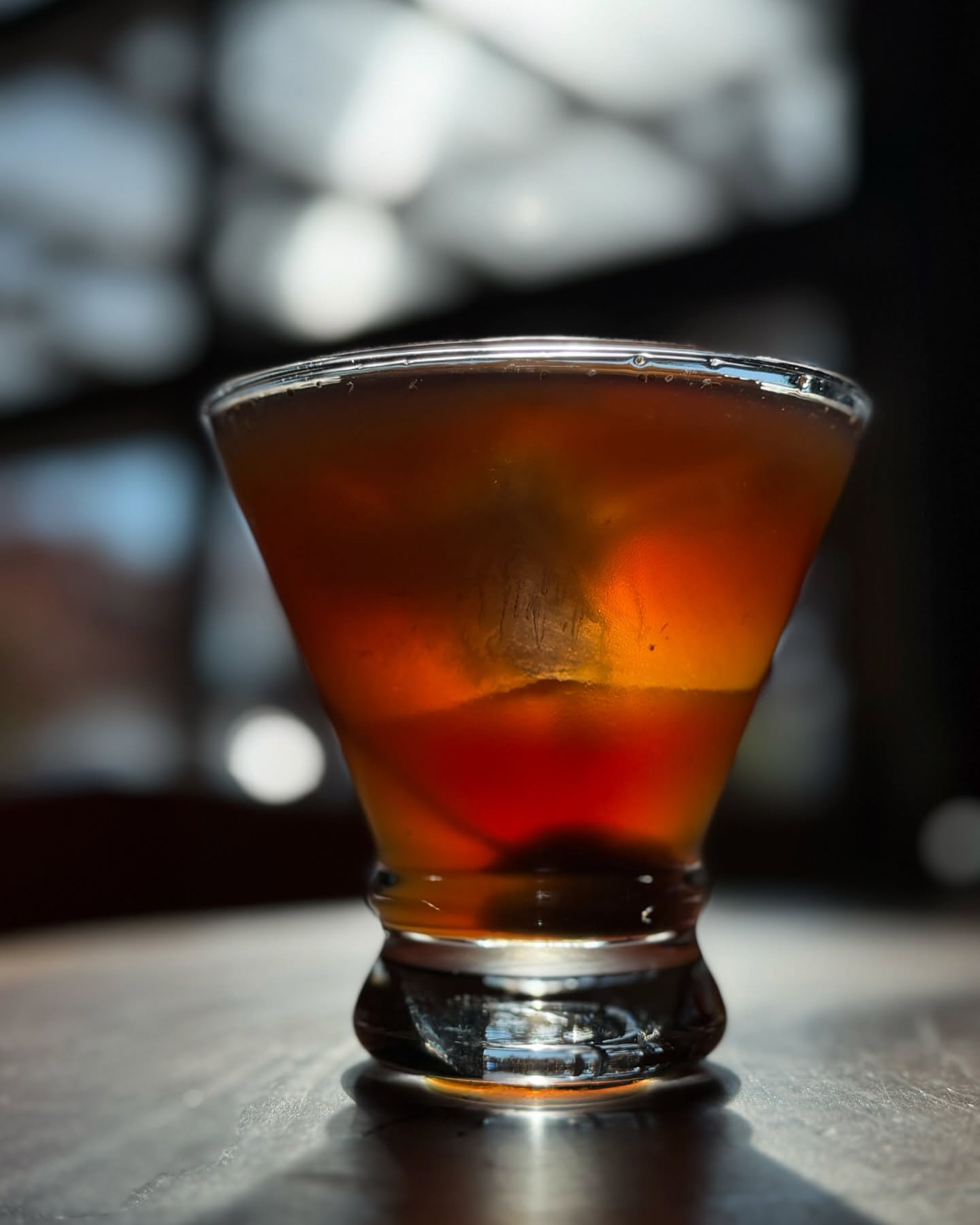 BIG FIG ENERGY. A taste of fall served up. Buffalo Trace Kentucky Bourbon, our house made organic fig & balsamic shrub and chocolate bitters. Need we say more? We’ll see you at The Crow! 🐦⬛
.
.
.
#buffalotracewhiskey #crowandcart #whiteakerneighborhood #eugeneoregon #fallcocktails🍁 #whiskey #figshrub #shrubcocktails #womanownedbusiness #bigfigenergy