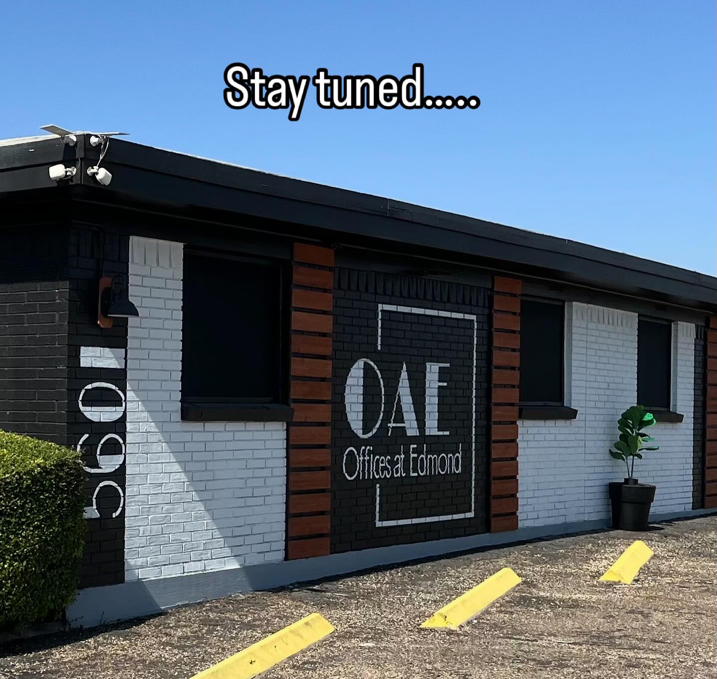 Opening a second location soon, friends!!
#wacosmallbusiness #wacobeauty #personalcoloranalysis #colorconsultant #tcimethod