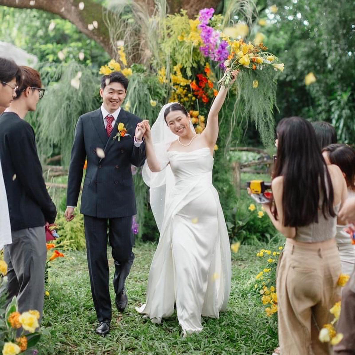 #chiangmai #chiangmaiwedding #chiangmaiweddingphotographer #chiangmaidestinationphotographer #cmphotographer #cmwedding