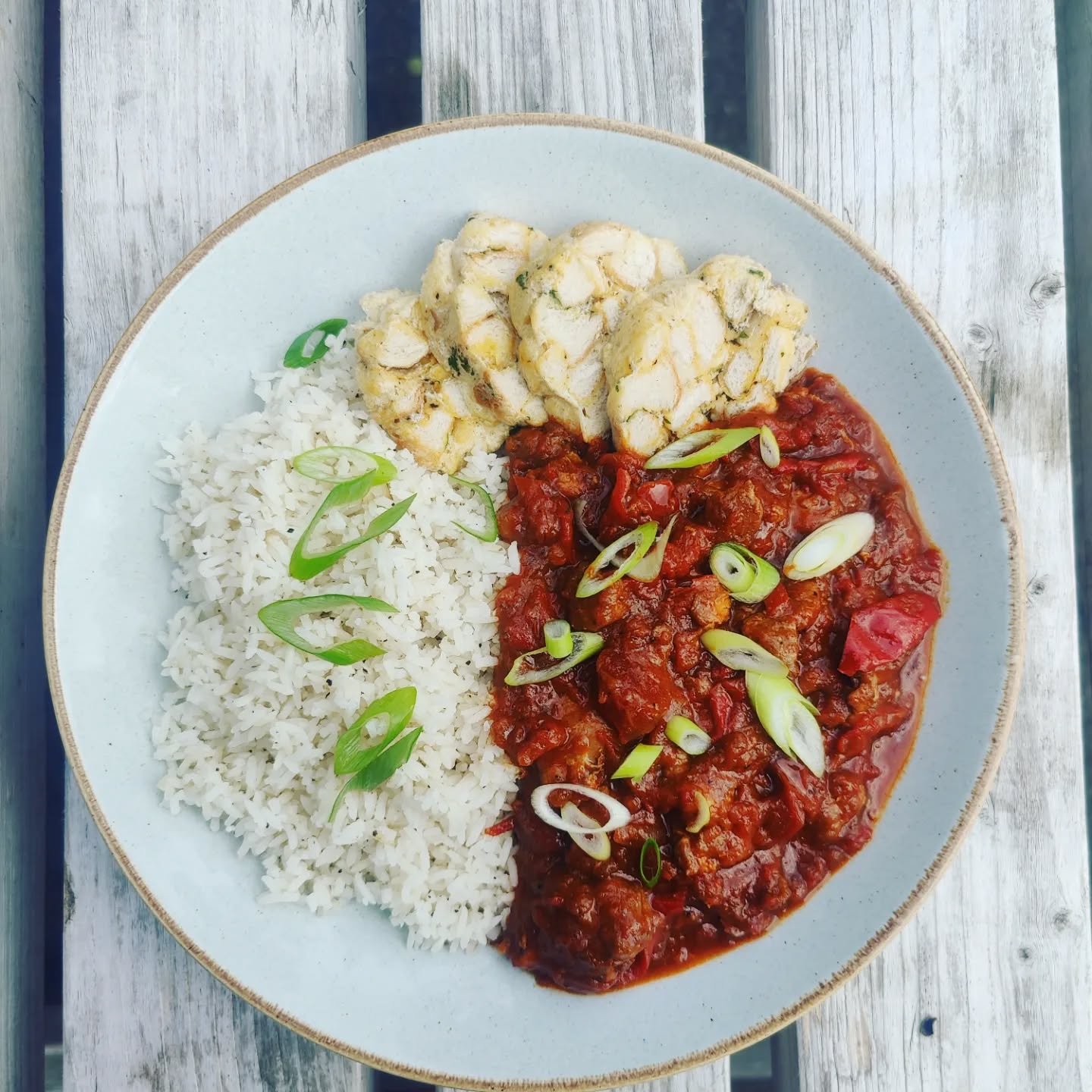 New on our specials menu π¨πΌβπ³β€οΈ
β’Chefs Goulash served with rice and house dumplings
β’French onion soup served with a toasted cheese baguette crouton.
.......................................................................
#sunnyhillcafe #sunnyhillpark #hendon #millhill #colindale #edgware #finchley #instacafe #cafeinthepark #londonparkcafes #cafesofinstagram #logcabin #cafelogcabin #alfrescocafe #rustic #londonfoodies #londonfoodblog #eatoutlondon #londoneats #brunchlondon #breakfastcafe #lunchclub #breakfastclub #parkcafe #londonparks #chefspecials #goulash #frenchonionsoup