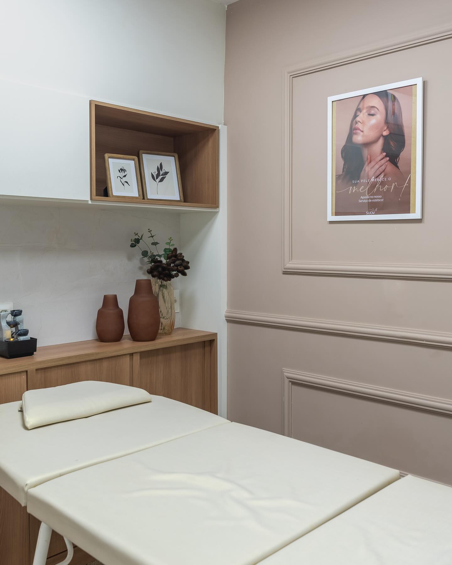 Detalhes da sala de massagem da @suavsavassibh
📸 @paulabrant.fotografia
#interiordesign #interiores #arquiteturadeinteriores #decoração #diseñodeinteriores #interiorismo #decoracaodeinteriores #interioresdesign #interiordecor #interiorstyling #designinteriores #decora #decorar