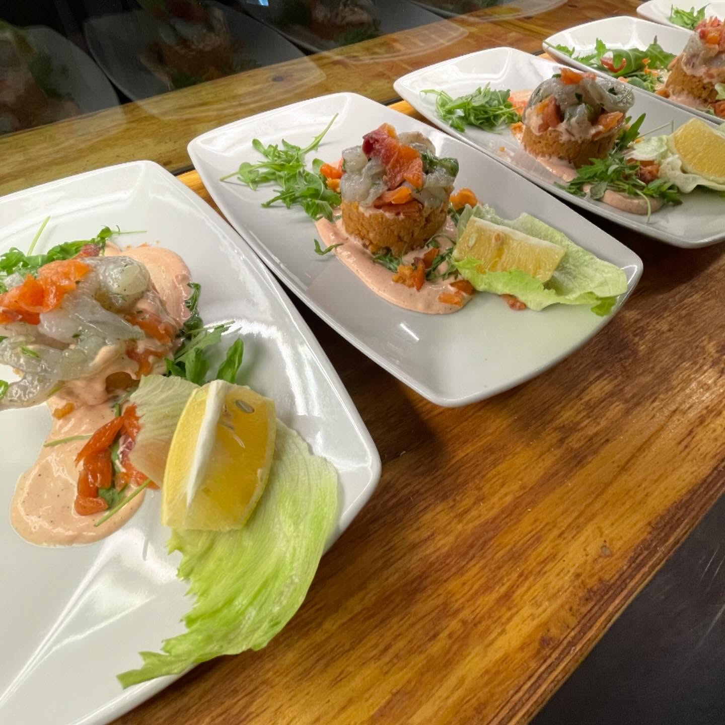 Biscotto di gamberi e salmone con salsa rashall
.
.
.
#RistoranteDiPesce #GastronomiaMarina #PesceFrescoDelGiorno #CenaAlRistorante #RistoranteLocale #SaporeDelMare #MangiareFuori #EccellenzaCulinaria #RistoranteDiQualità #CiboElegante #SaporiRaffinati #EsperienzaCulinaria #MenuDiPesce #MangiareConGusto #CenaRomantica #RistoranteDiLusso #cibo #buonacucina #mangiarebene #foodpic #foodpics #foods #foodstyling #cooking #cucina #delicious #dinner #eat #eating #food