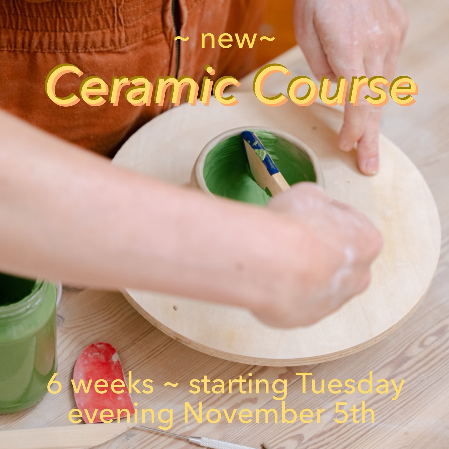 ~ 6 Weeks ~ Tuesday evening course ~ 🌲
Handbuilding and throwing Christmas tableware!
In this Ceramic course we will play around with handbuilding cute ornaments and tableware made out of clay. Think of ornaments hanging in your Christmas tree, or candle holders in all sorts of shapes and forms for decorating your Christmas table, or to give away as a present. On the wheel we will practise throwing a set of cups or bowls.
In the first class we will practise handbuilding techniques and during the classes after that we will split up the group and half of the group will throw on the wheel while the other half is handbuilding. In the last class we will decorate and glaze the pieces.
This 6-week course is for beginners in ceramics and more experience people in working with handbuilding with clay. Once the pieces are glazed and fired, they are food safe and dishwasher proof. When the work is finished I will arrange a pick up day in the week before Christmas!
Tuesday evenings from 19.00h till 21.30h.
Dates classes; 5/11, 12/11, 19/11, 26/11, 3/12,
last glazing class 10/12 and pick up ceramics is the week after
✨Would you like to join?✨
Send me a message!
#ceramic #ceramiccourse #ceramicart #potterystudio #potteryclass #wheelthrowing #wheelthrownpottery #handbuildingwithclay #handbuildingceramics #amsterdam #madeinamsterdam #slowmade