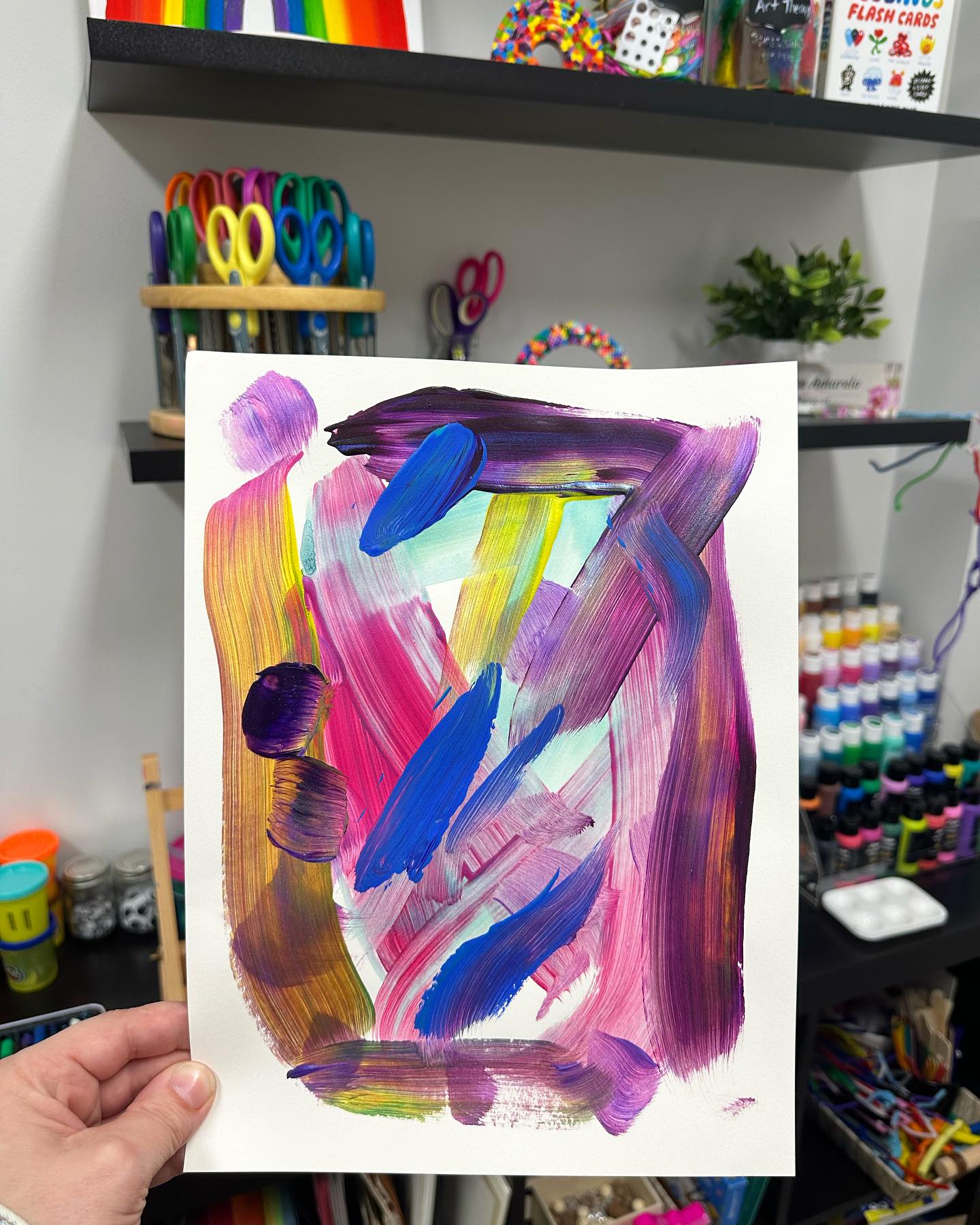 Todays instalment of Adventures in Left Over Paint: making collage and/or papers for clients to make their art upon. 🤓 Creating these intuitive marks from leftover paint was a great way to ground myself after sessions and the outcome is pure magic ✨
#arttherapy #artpaper #leftoverpaint #therapeuticart