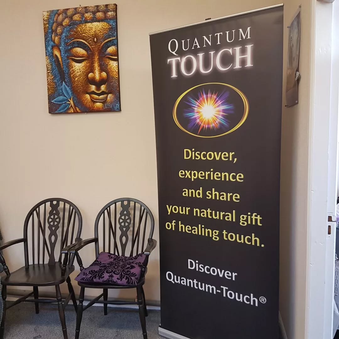 Was a lovely experience teaching the Quantum-Touch healing workshop from my own therapy room space in Belper for the first time: instead of hiring other venues in the town to use. Just felt .. right!
This one was a bit different as it was 50% in-person training and then 50% online .. so students got opportunity to practise their new healing skills between times. I think I'll use that training format again! It worjed well. ๐๐๐
#quantumtouch #healing #healyourselffirst #holistictherapies #yourhealingjourney #belper #anyonecanlearn #helpothers