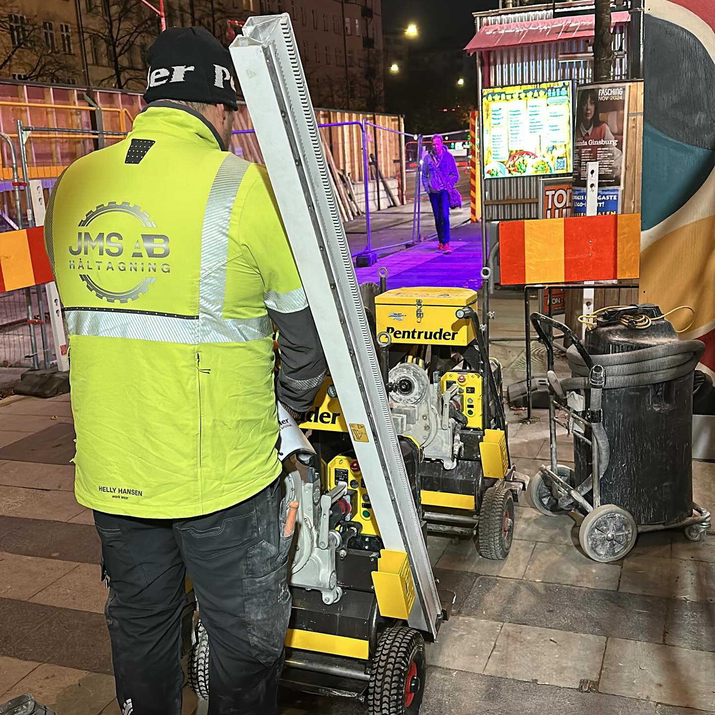 Idag är det sågning som står på schemat 😃