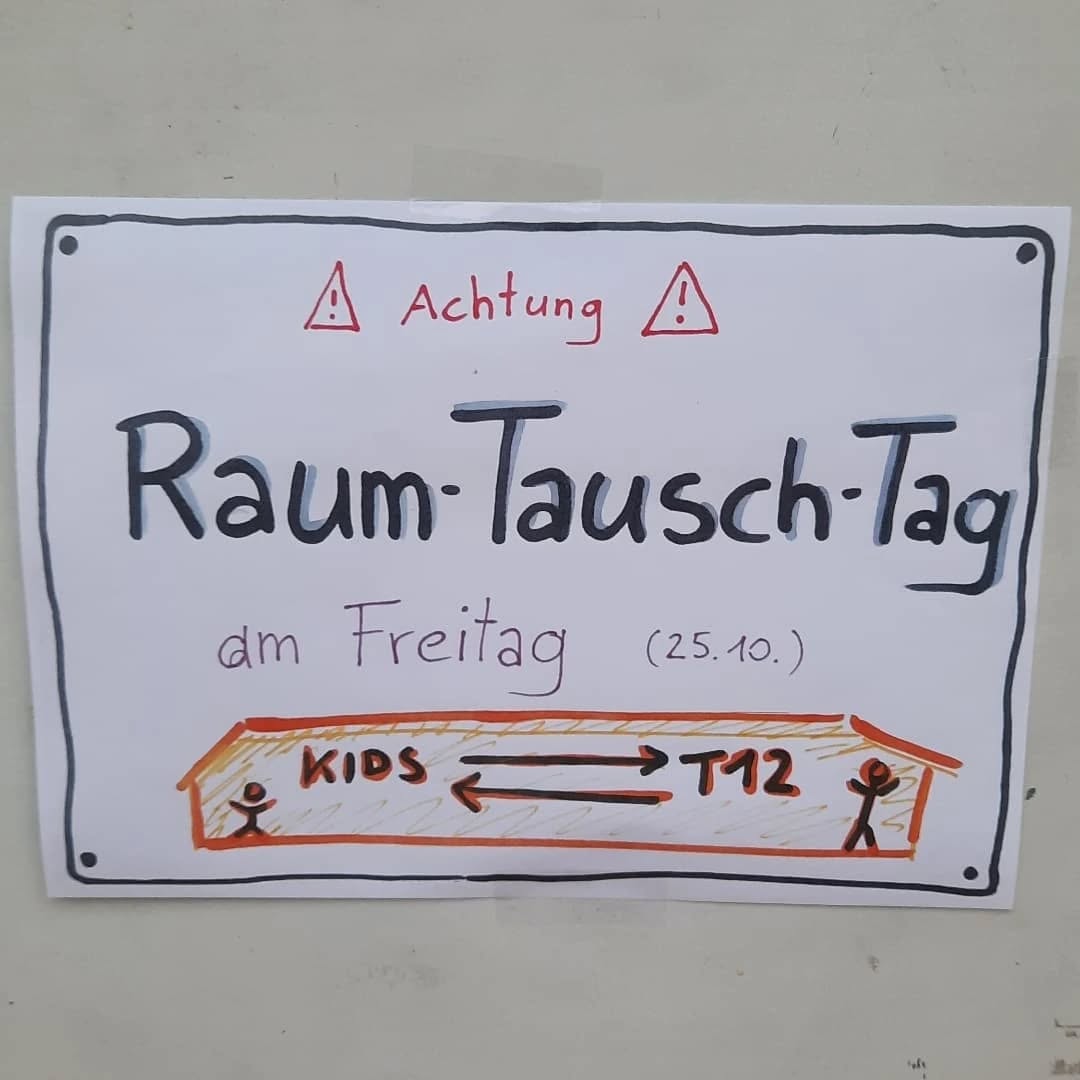 ASP is swapping the areas today!
#raumtauschtag
#aktivspielplatzrennbahnweg
#institutfürerlebnispädagogik