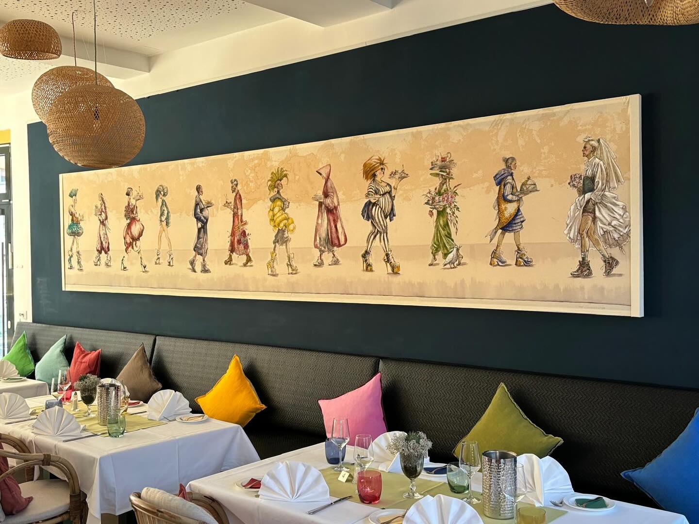Kunst und Kulinarik passen für uns bestens zusammen! Wir freuen uns sehr über den neuen Hingucker in unserem Restaurant. Kommt vorbei! #LeibesLust #Kunst #Kulinarik