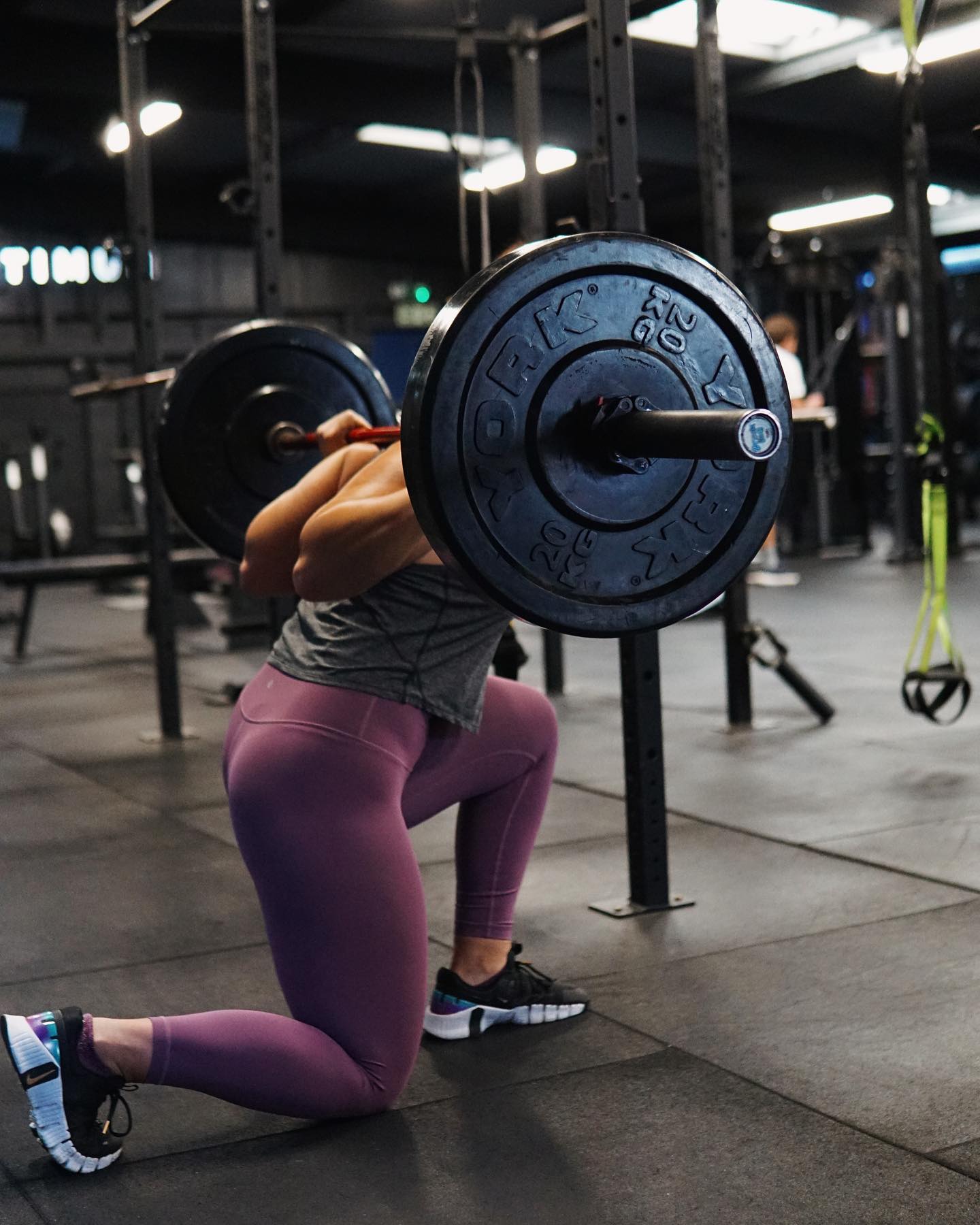 Kids off school on half term and struggling for time to get into the gym?
Don’t worry we’ve got your back 💪🏻
We offer extended opening hours at Optimum to make sure you have enough time to get in and train!
Mon - Fri: 6am - 10pm
Sat & Sun: 7am - 7pm
Not a member but fancy giving us a go?
Day and week passes are available for purchase on our website - link in our bio 🔗
#OptimumFitness #Gym #Tetbury