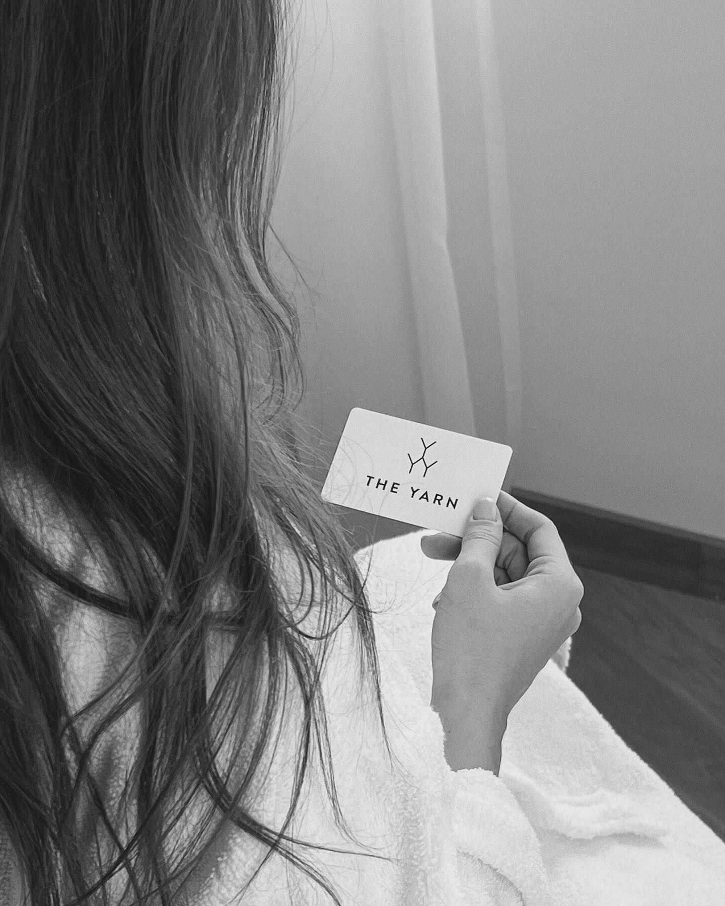 The name ‘The Yarn’ honors Horgen’s rich 19th-century textile heritage 🤗
As you walk our corridors, unique carpets with a fish motif pay tribute to Lake Zurich’s local culture. Every detail is crafted to connect history with modern comfort.
Whether you’re here to unwind, explore, or be inspired, we hope your stay is memorable.
#theyarnhotel #swisstravel #designhotel
#lakezurich