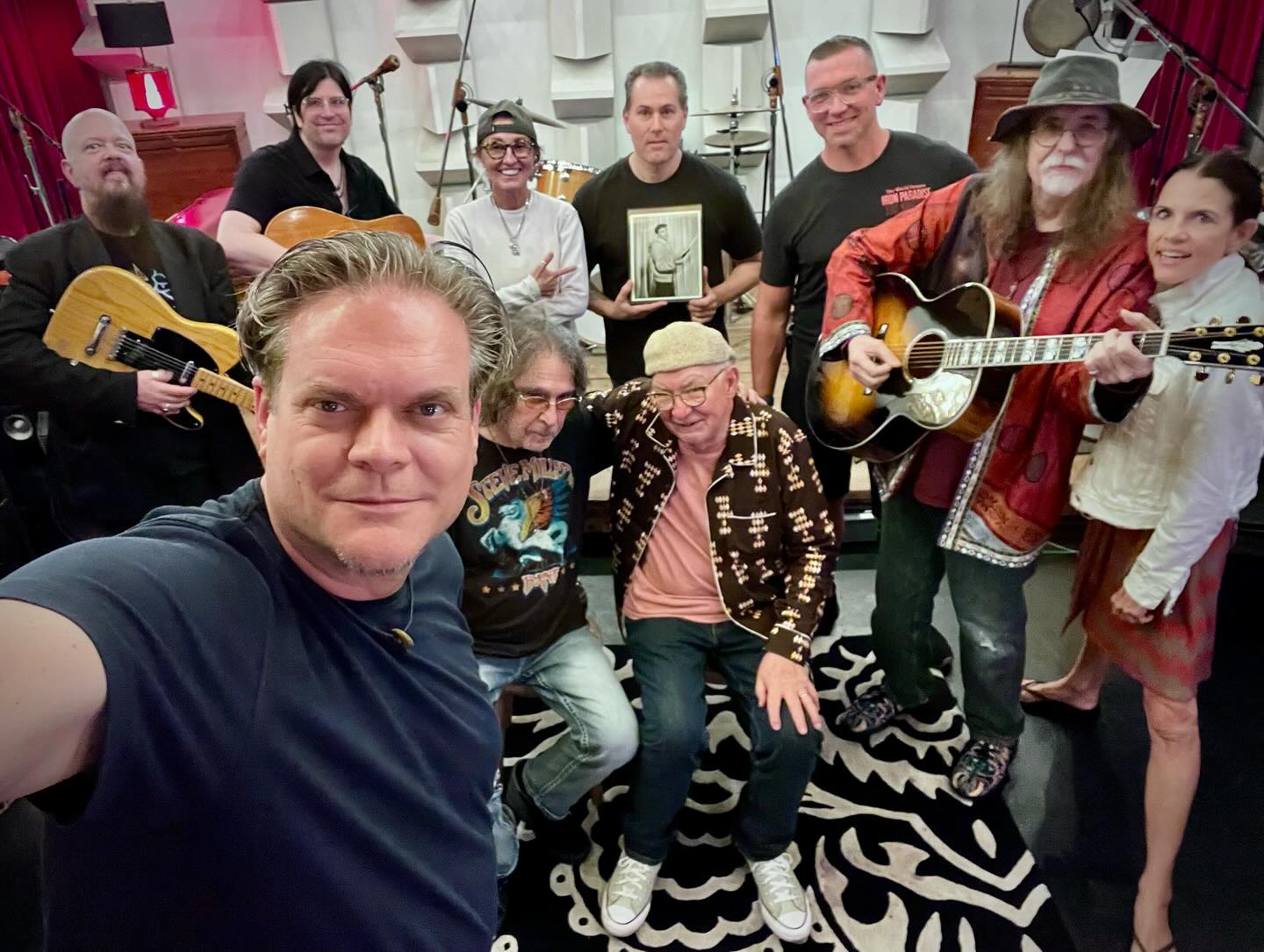 Spent the day at Cherokee Studios working on a very special Del Shannon project a few weeks ago.
#DelShannon #CherokeeStudios #StarsNorthFilm #IMToddThompson