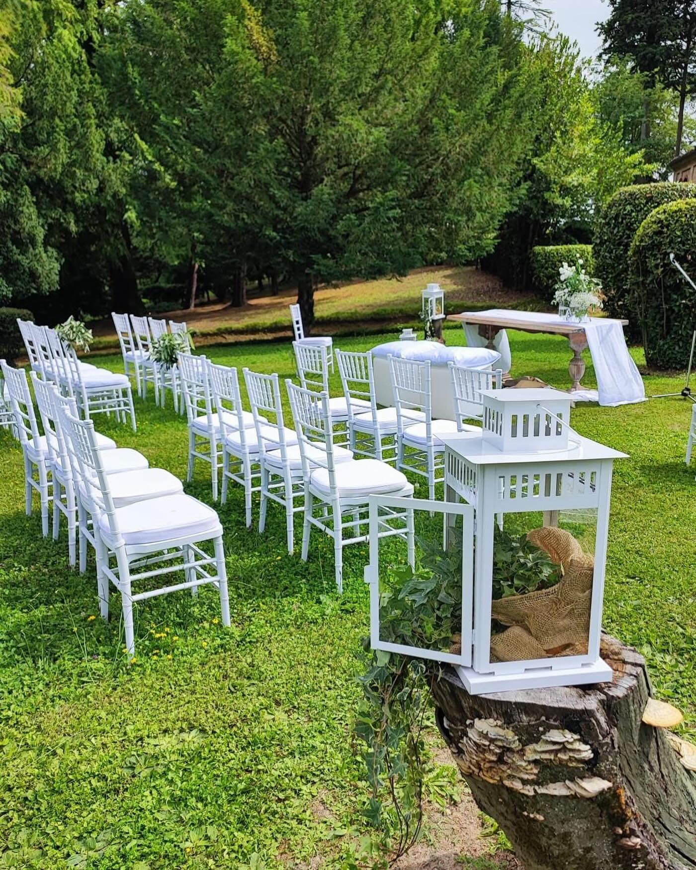 Il rito civile è una formula matrimoniale che negli ultimi anni viene sempre più richiesta.
Qui ci troviamo al Castello di Uviglie, un’antica roccaforte del Monferrato risalente al XIV secolo, situata nella core zone Unesco.
•
#venturinocigliano #allestimenti #eventi #wedding #matrimonio #allestimenticreativi #weddingplanner #events #allestimentipersonalizzati #piemonte #allestimentomatrimonio #allestimentipersonalizzati #like4like #eventiprivati #noleggioarredi #torinoeventi #vercellieventi #piemonte #eventiaziendali #arredipereventi #festeprivate #followme #instamood #instawedding #weddingplanner #photooftheday #picoftheday #instalike #instafollow
•
@castelloduviglie.wedding
@ilcastellodiuviglie