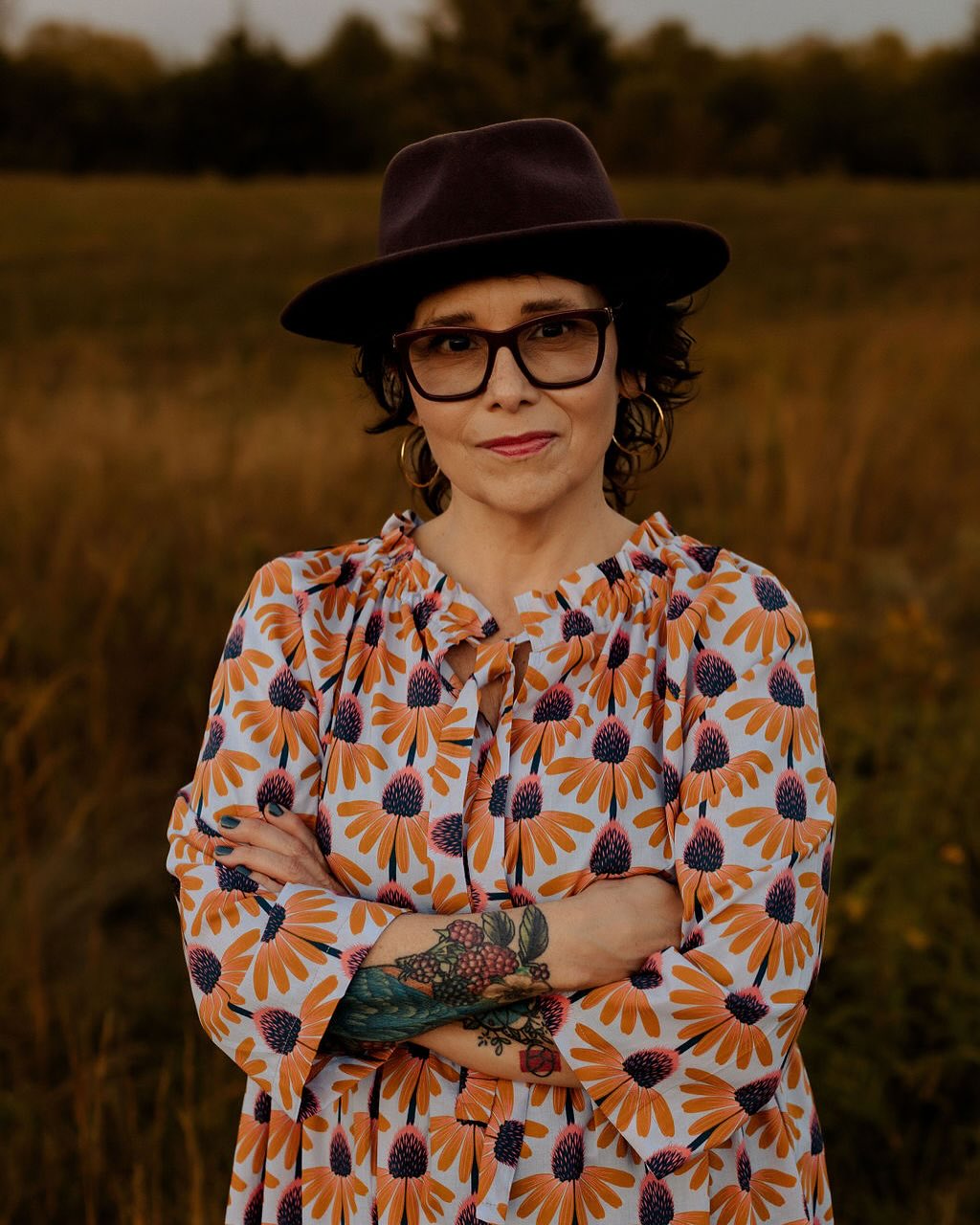 One of the secrets to happiness is, find something you are passionate about and do it for fun not work! I taught myself to sew clothes and I am PASSIONATE @freespiritfabrics @annamariahorner @sarahsfabricswindows #slowfasion #slowfasionmovement #slowfasionstyle #latinastyle #latina #handmade #handmadeclothing