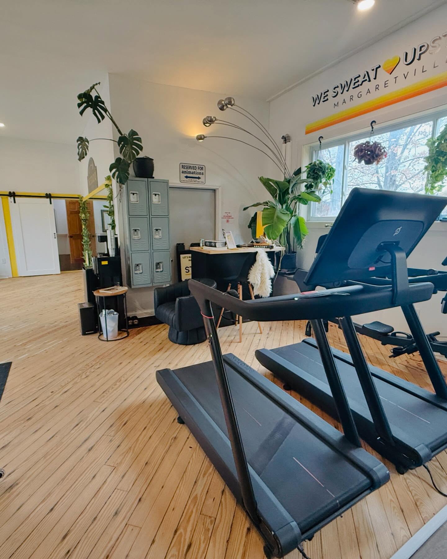 Just some updated pics 🔥🙌🤩 come on in and join the boutique experience you've been looking for!
🏋️♀️ open 7 days 5am-10pm with monthly and yearly membership, day passes, part-timer packs, and personal training
🏋️♀️ all the new, modern, equipment you need from peloton cardio to dumbbells, our new cable machine, TRX, all the balls, bells, whistles and accessories you could expect and more
🏋️♀️ music that's always on, big screen TV, plants, sunlight, vintage vibes, new merch, complimentary coffee, guitar of the month, exceptional friendly service and so much more
🏋️♀️ discounts for seniors, local Marg. business owners and first responders
COME SAY HEY TODAY!
#workout #personaltraining #visitmargaretville #gym #womanownedbusiness #smallbusiness #isweatupstate #peloton #run #cardio #weighttraining #catskills