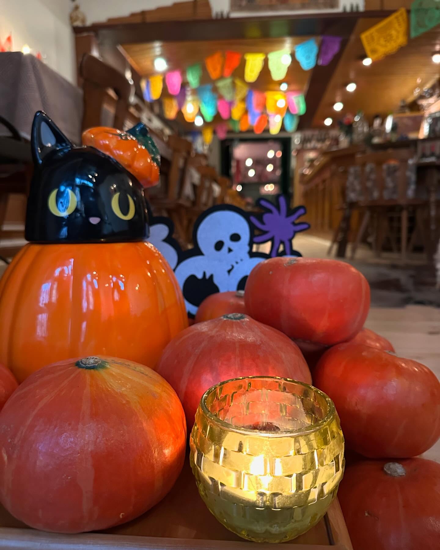 Come over in your best costume for a treat! Live Music from 19:30! See you in your spookiest!! ๐ป๐๐ง