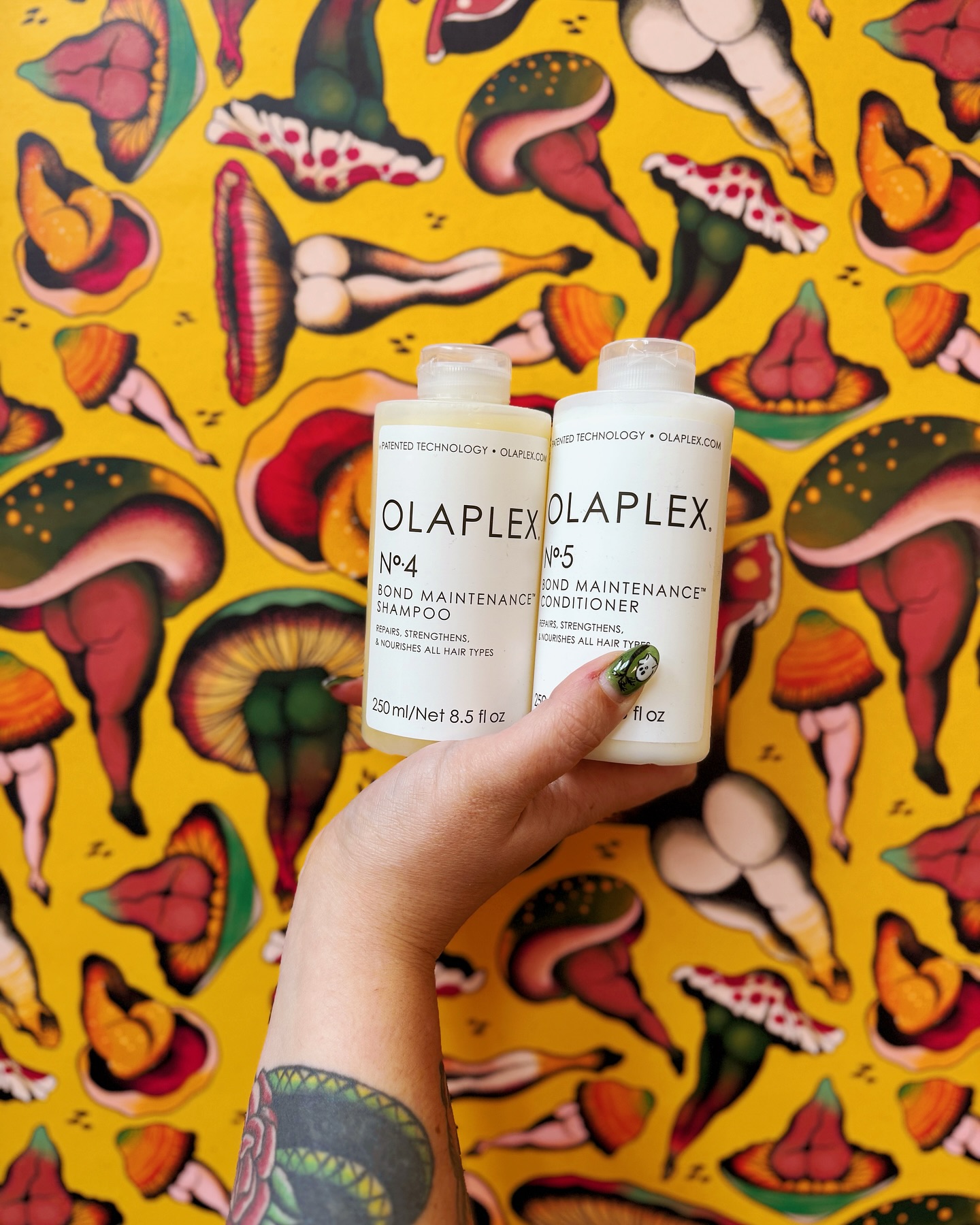 Change in the seasons means it’s going to be a little drier out there now! ❄️
All Olaplex in stock in now 20% off! Stock up to help get your hair through the dry months! (While supplies last)
•strengthen and nourish your hair while it gently cleans
•color safe formula
•repairs and maintains for healthy-looking hair
#olaplex #olaplextreatment #olaplex4and5 #holidaysale #solasalons #solasanmarcosredrock #sanmarcoshairsalon #escondidohairsalon