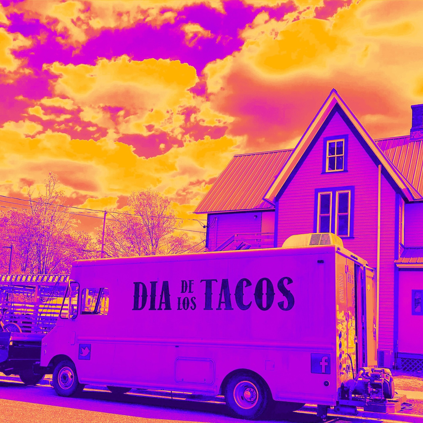 Tonight 4pm-sell out @blackrocksbrewery , is your last chance to get your taco fix before the truck is tucked away for the season. Grab some tacos and brews then sing your heart out for some Halloween Karaoke and put your hat in the ring for the Costume Contest @blackrocksbrewery Thanks to all our customers that keep the truck rolling!