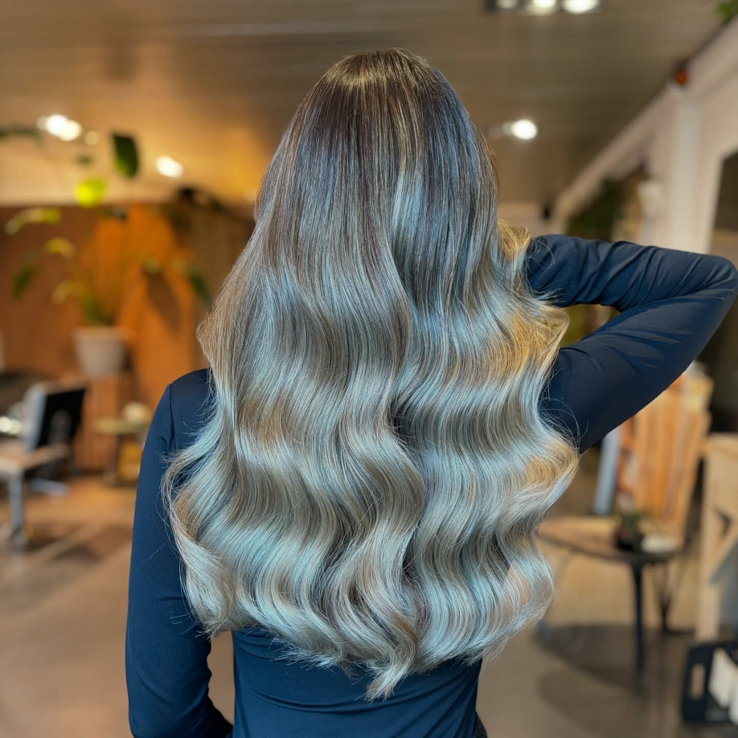 ✨ It’s the perfect time to refresh your look with a beautiful balayage! ✨
As the colder weather set in, our signature balayage can add natural, sun-kissed dimension to your hair, blending effortlessly for a low-maintenance yet stunning effect all year through.
Perfect for a luminous, healthy glow that complements any style. Ready to transform your hair? Book your balayage session now! 🌿💇♀️
#balayage #winterhairinspo #organichairproducts #organichaircolor #balayageseason #hairtouchup #coolbalayage #coolbrunette #longhealthyhair #blondehair #colorinspo #ecosalon #japaneseheadspa