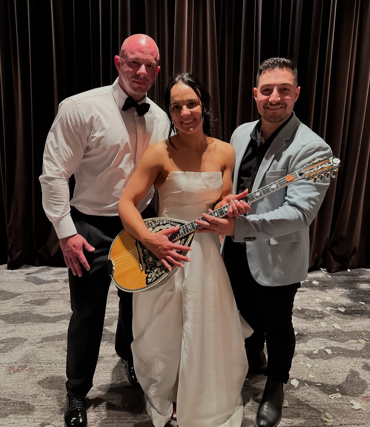 An absolute please and a blast performing at John and Alicia’s wedding!
May your love be eternal 😊
For all your Greek event needs call Stratos on 0421219158.
#greek #greekwedding #bouzouki #bouzoukia #weddingmusic #mybigfitgreekwedding #canberragreeks #livegreekmusic