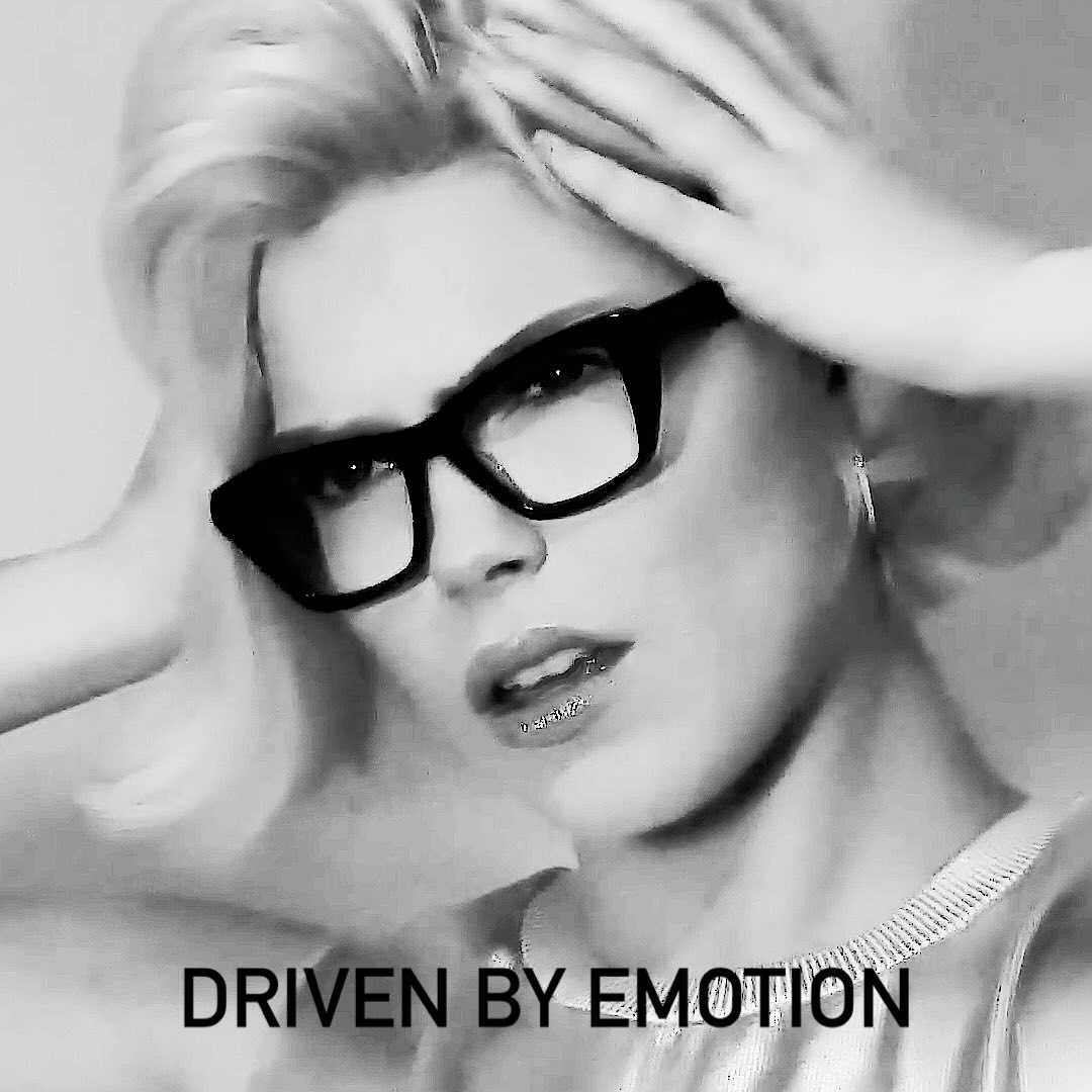 Your style, your vibe.
#eyewear #caroneyewear #opticians #stylingopticians #independentopticians #CaronEyewearStyle