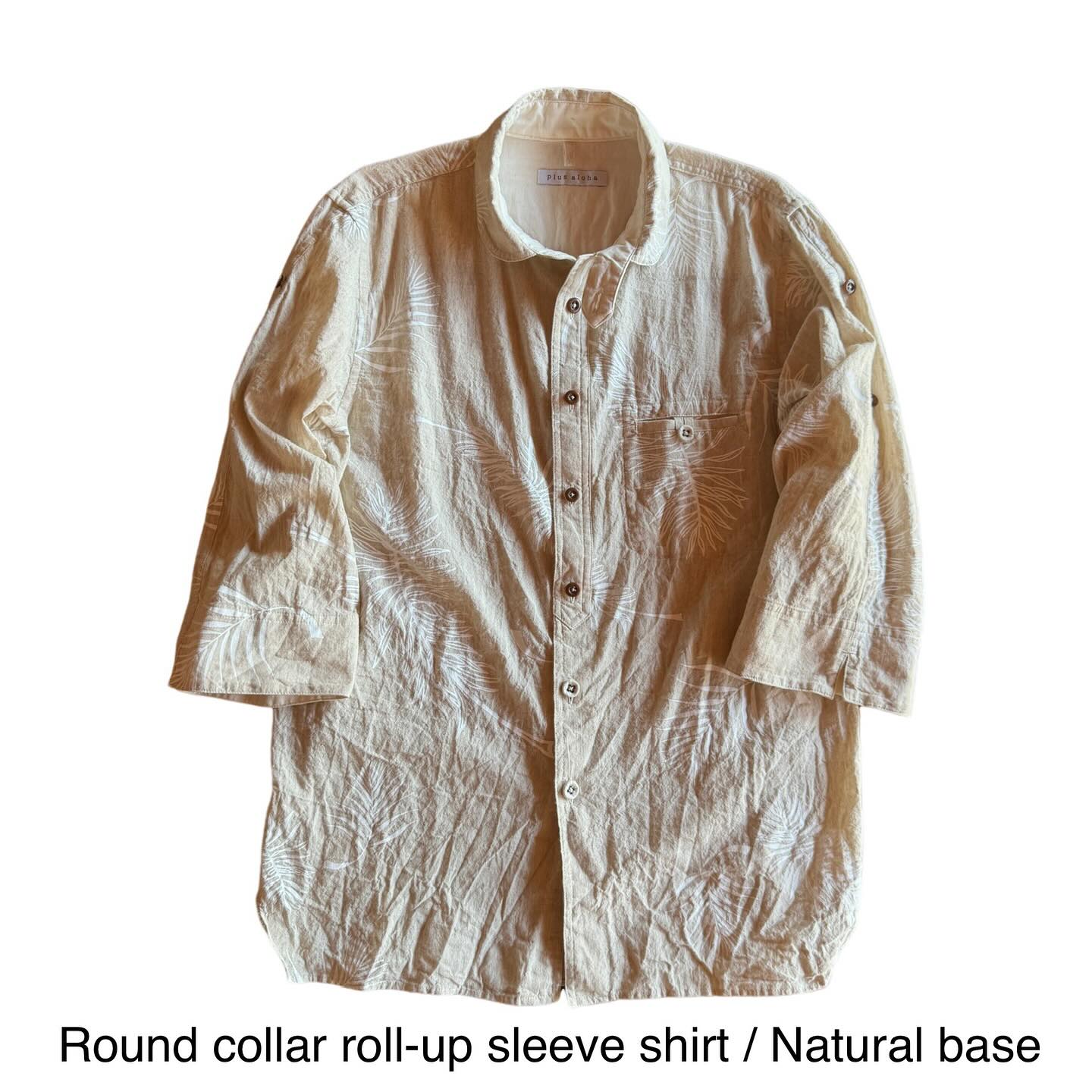 Round collar roll-up sleeve shirt
Now on sale!!
Price : $175
Material : 80% Cotton, 20% Linen
(Others : 100% Cotton)
Size : S, M, L, XL, 2XL
Model : 5.9 ft, 155lb,
Wearing L size
Made in Tokyo, Japan
Printed in Hawaii
You want a Hawaiian shirt that is different from others?
We recommend this round collar, three-quarter sleeve Hawaiian shirt!!!
This design has been around since plus aloha first launched, and this time it is being released in a new cotton and linen mix fabric.
Also, the print design is a long-selling and popular palm leaf pattern, so don't miss it!!!
#hawaiianshirt #alohashirt #hawaiifashion #plusaloha